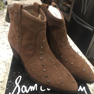 NIB Sam Edelman Suede Booties